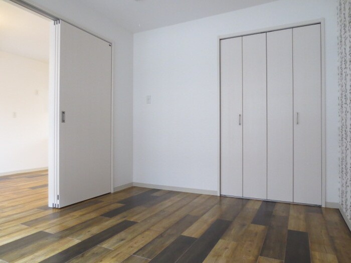 物件内観写真10　(内観写真)