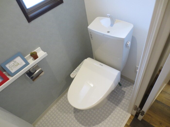 物件内観写真16　(トイレ)