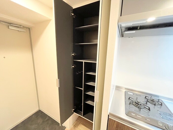 物件内観写真8　(靴箱)