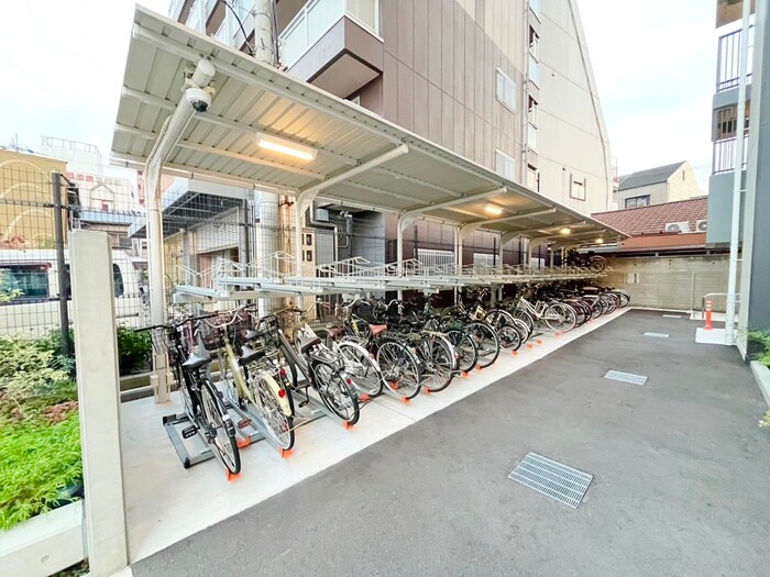 物件外観写真5　(駐輪場)