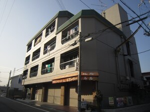 山一グリーンハイツ外観写真