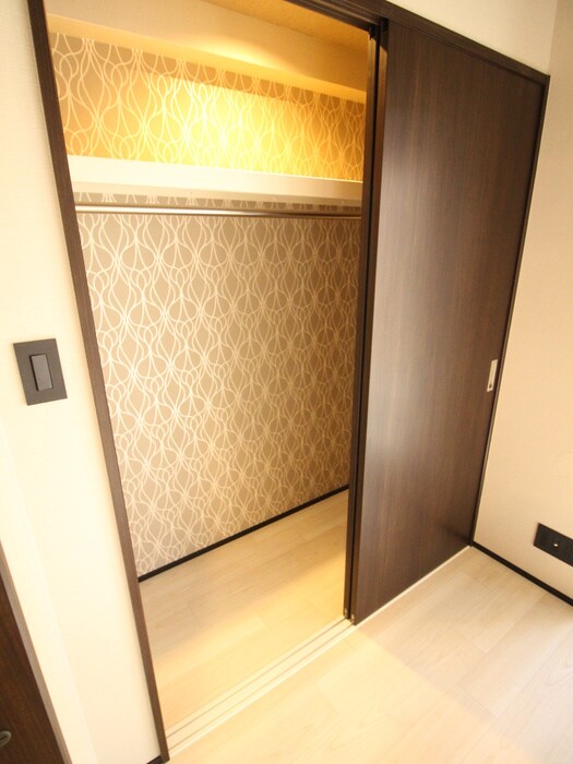 物件内観写真16　(収納)