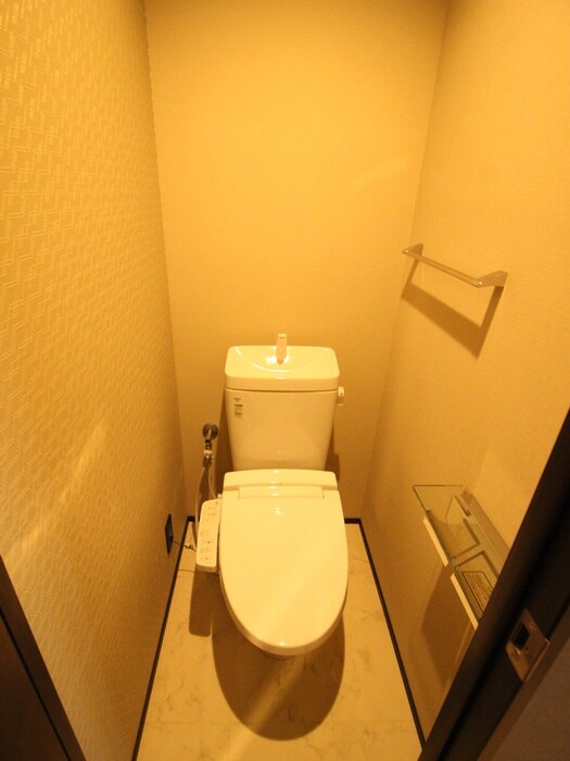 物件内観写真17　(トイレ)