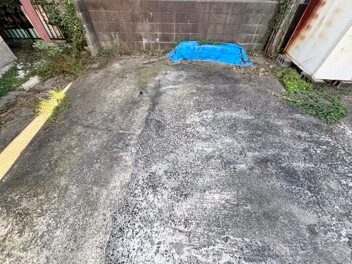 物件外観写真6　(駐輪場)