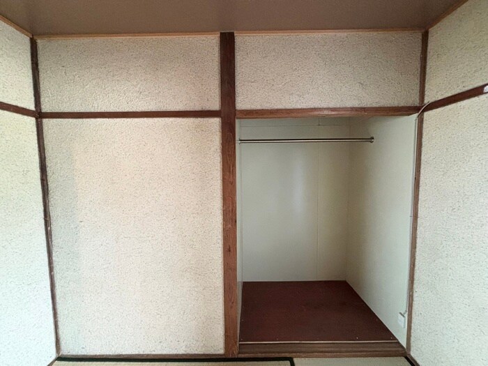 物件内観写真16　(収納)