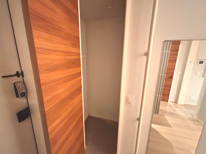 物件内観写真16　(収納)