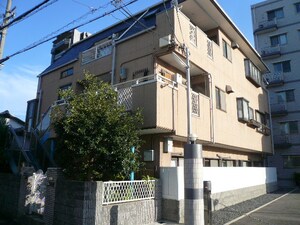 奥田マンション外観写真