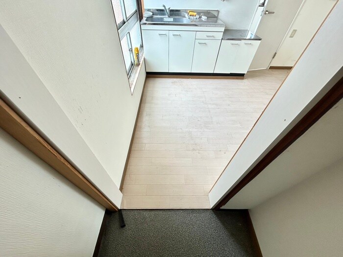 物件内観写真22　(廊下)