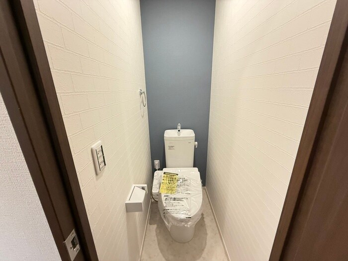 物件内観写真14　(トイレ)