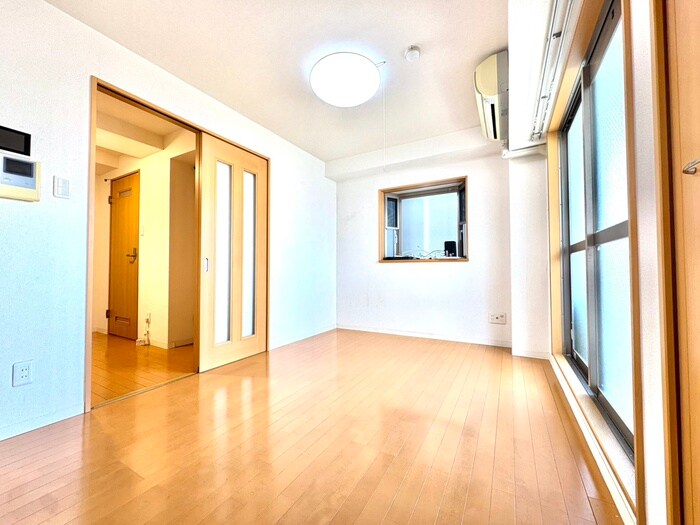 物件内観写真12　(居室)