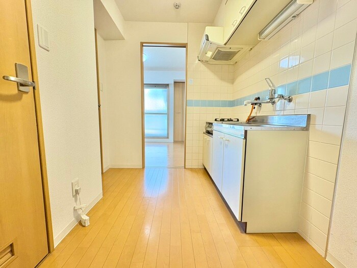 物件内観写真16　(廊下)