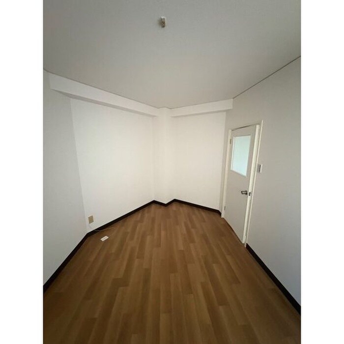 物件内観写真11　(居室)