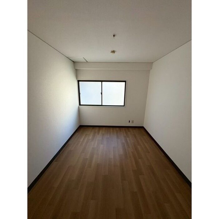 物件内観写真12　(居室)