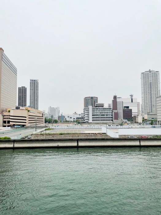 物件内観写真13　(室内からの展望)