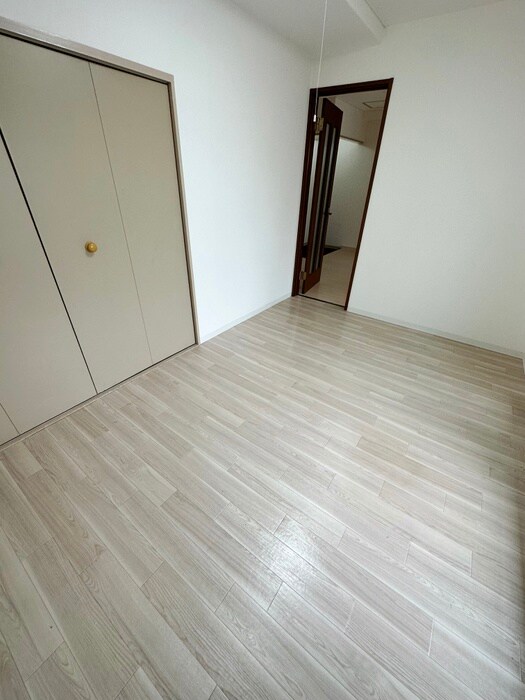 物件内観写真21　(居室)