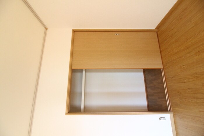 物件内観写真18　(収納)