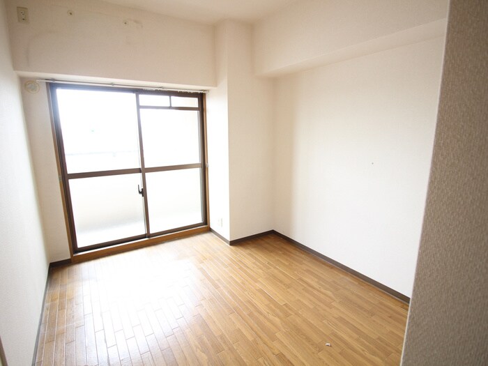 物件内観写真11　(居室)