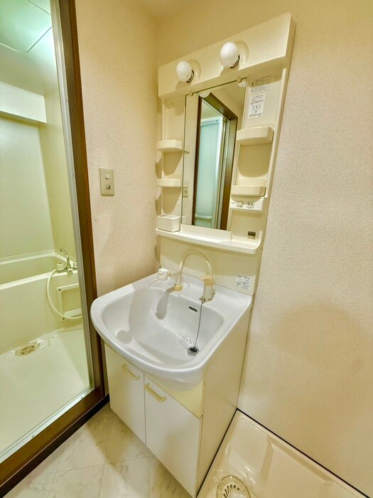 物件内観写真12　(洗面)