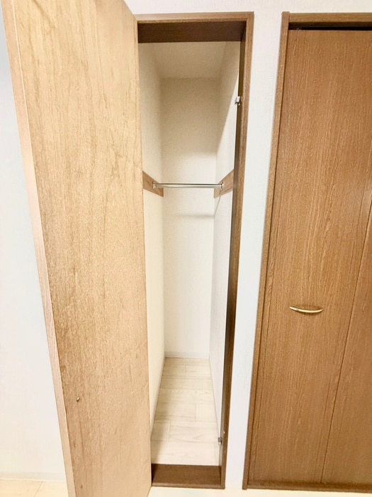 物件内観写真21　(収納)