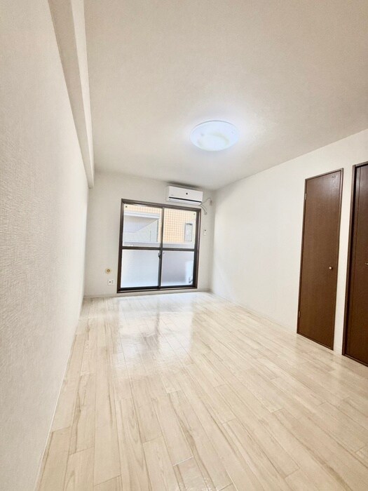 物件内観写真22　(居室)