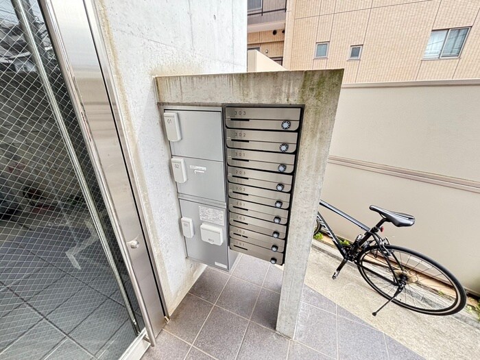 物件外観写真4　(建物設備)