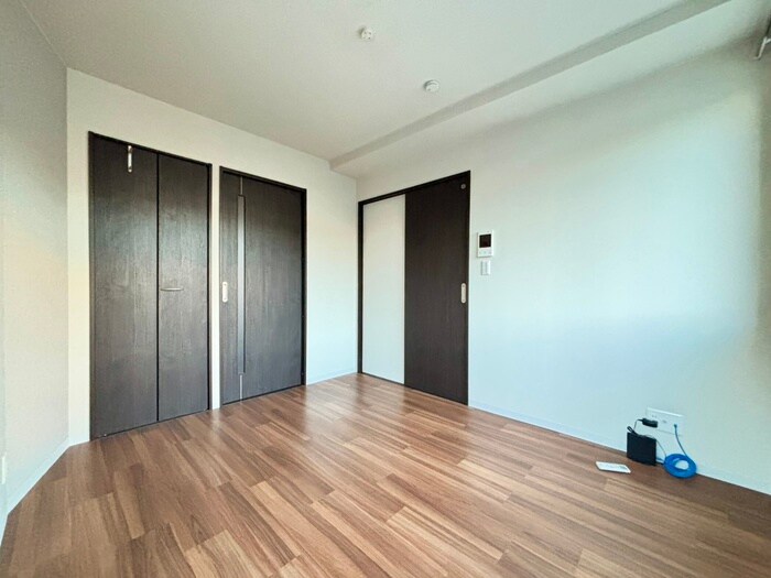 物件内観写真10　(居室)