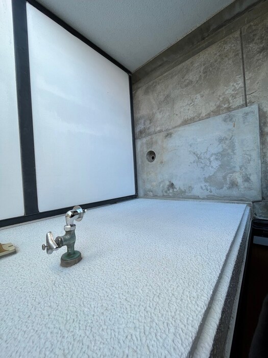 物件内観写真10　(洗濯機置場)