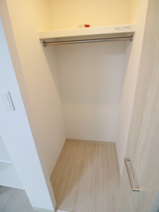 物件内観写真9　(収納)