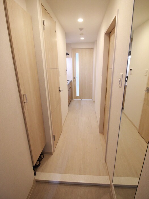 物件内観写真15　(玄関)