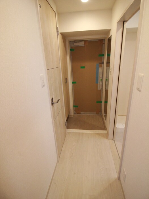 物件内観写真20　(廊下)