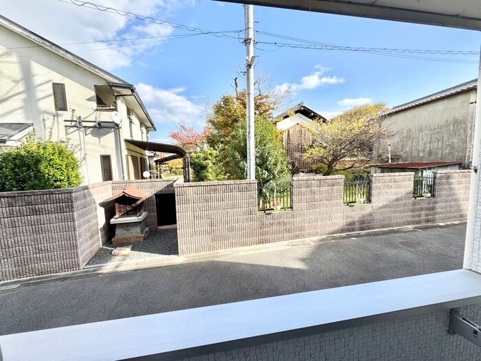 物件内観写真16　(室内からの展望)