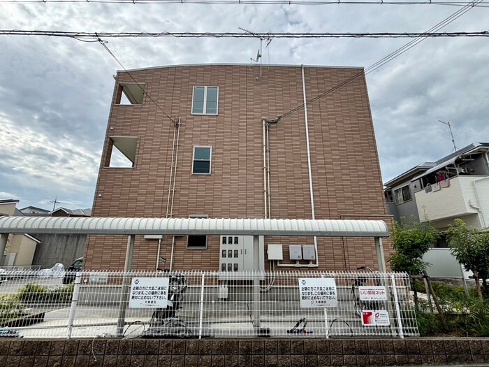 物件外観写真3　(外観写真)