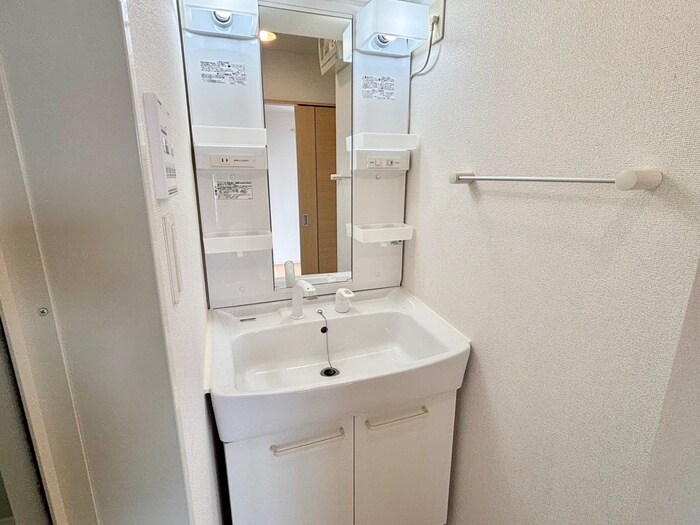 物件内観写真10　(洗面)