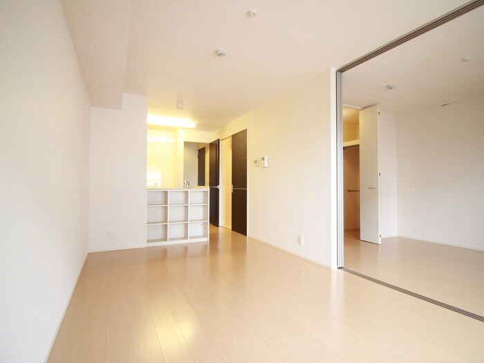 物件内観写真5　(居室)