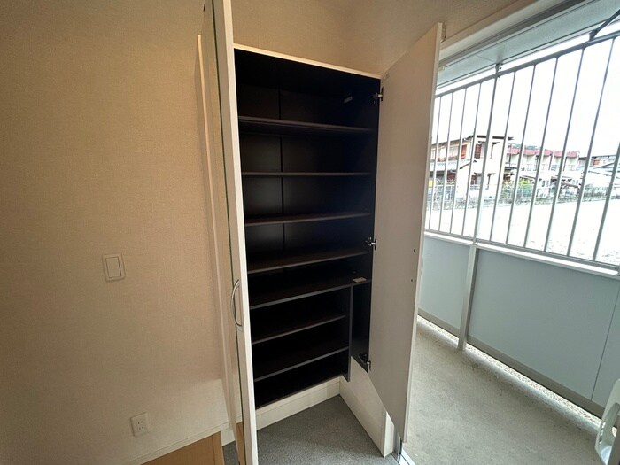 物件内観写真17　(靴箱)