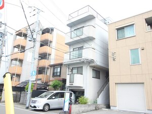 白長ビル外観写真