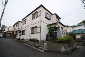 豊中市曽根東町４丁目貸家外観写真
