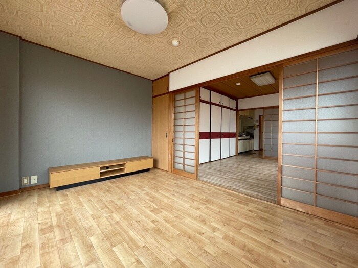 物件内観写真6　(居室)