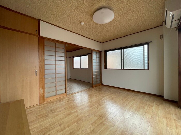 物件内観写真7　(居室)