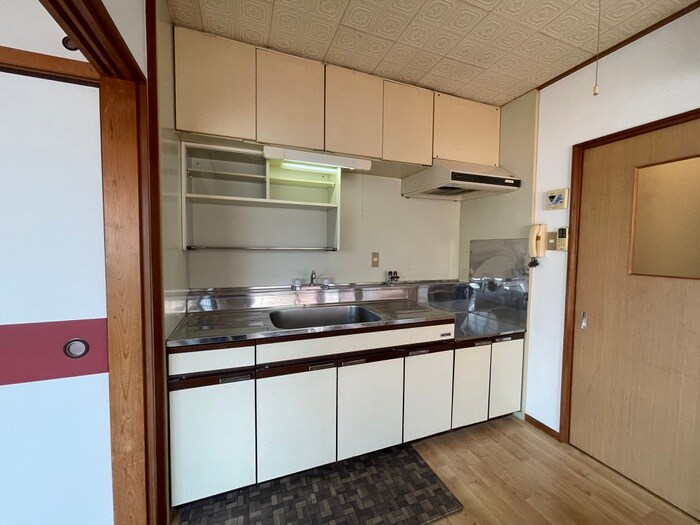 物件内観写真8　(キッチン)