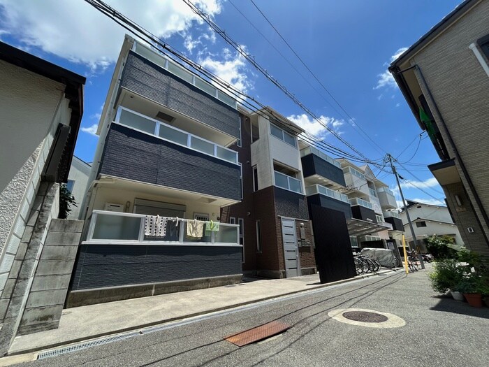 物件外観写真1　(外観写真)