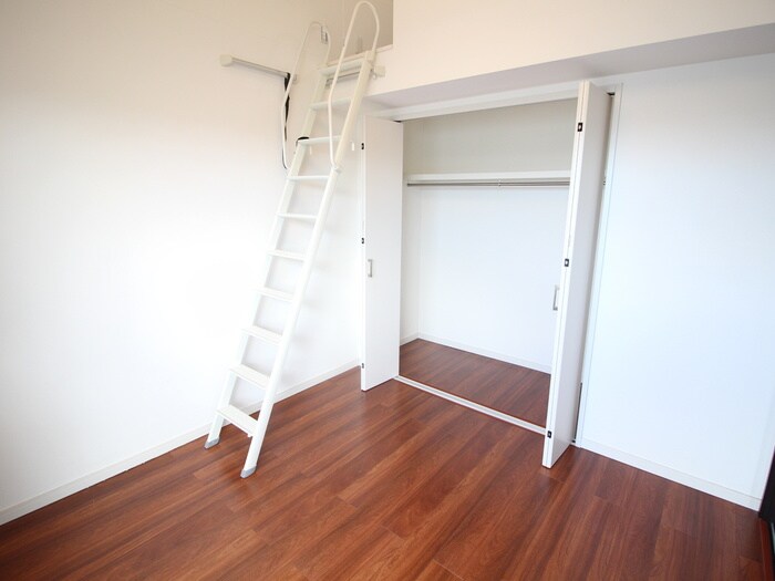 物件内観写真11　(居室)