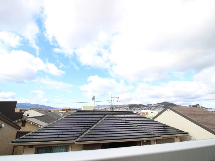 物件内観写真17　(室内からの展望)