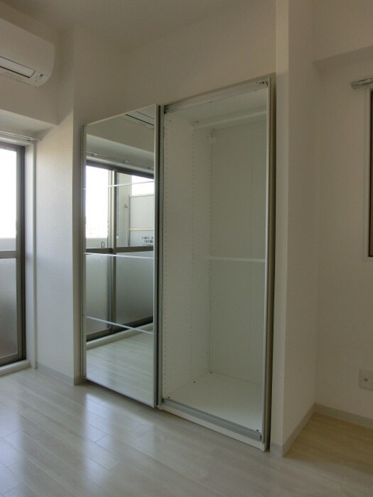 物件内観写真10　(収納)