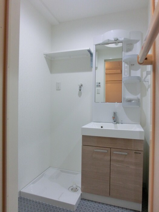 物件内観写真12　(洗面)