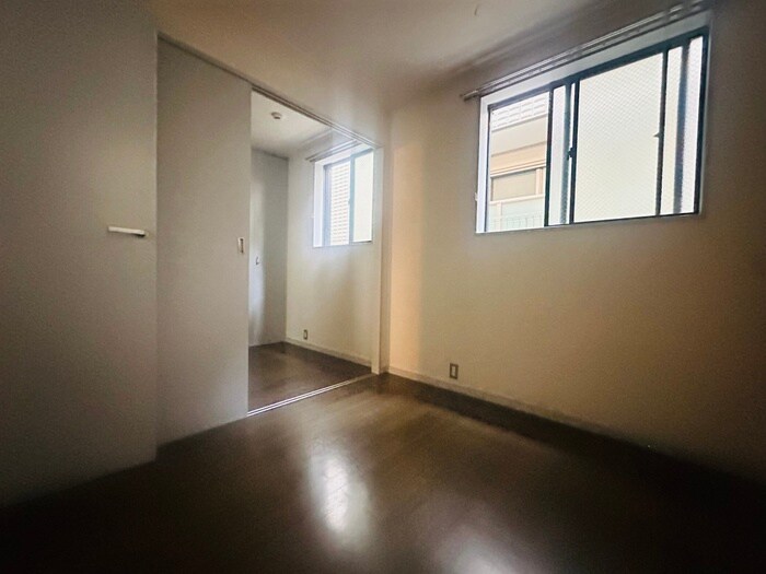 物件内観写真17　(居室)