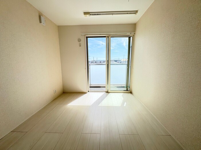 物件内観写真9　(居室)