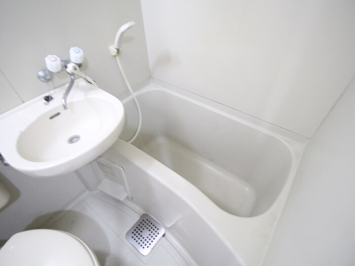 物件内観写真12　(バス／シャワールーム等)