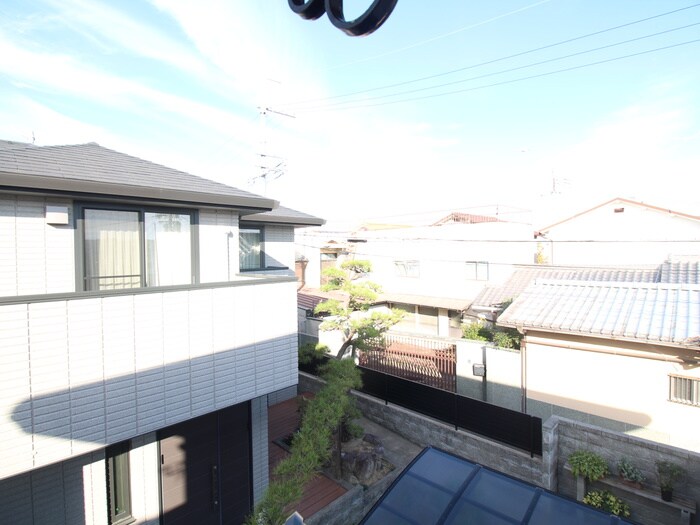 物件内観写真17　(室内からの展望)