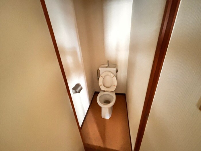 物件内観写真11　(トイレ)